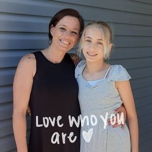 Meet your Posher, Kayree